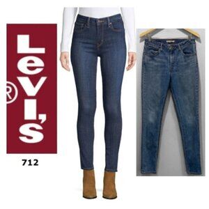 721 Levi High Rise Skinny Jeans 30